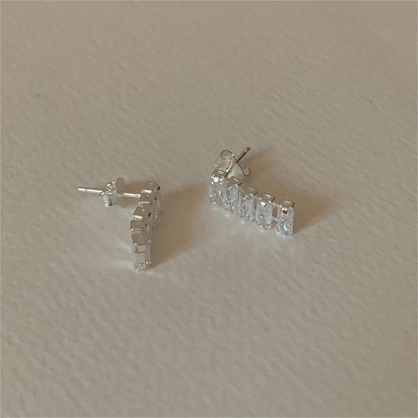 Minimalist Geometric Square Zircon Stud Earrings in 925 Sterling Silver with Plated Finish