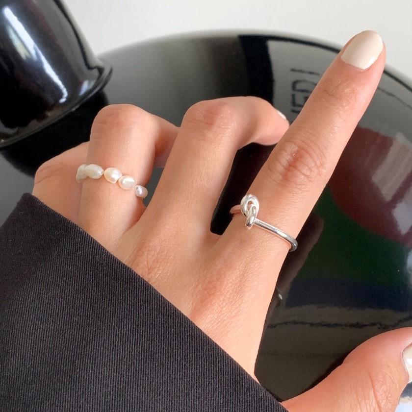 Anillo de cuerda trenzada de plata de ley 925 con forma de corazón estilo natural para mujer