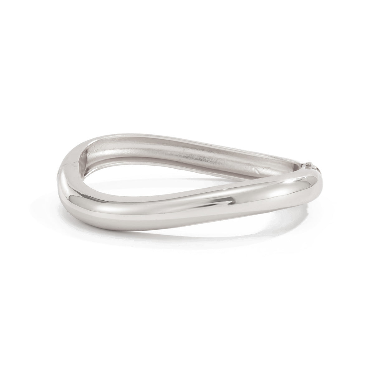 Exaggerated Geometric Oval Plated Alloy Bangle Bracelet