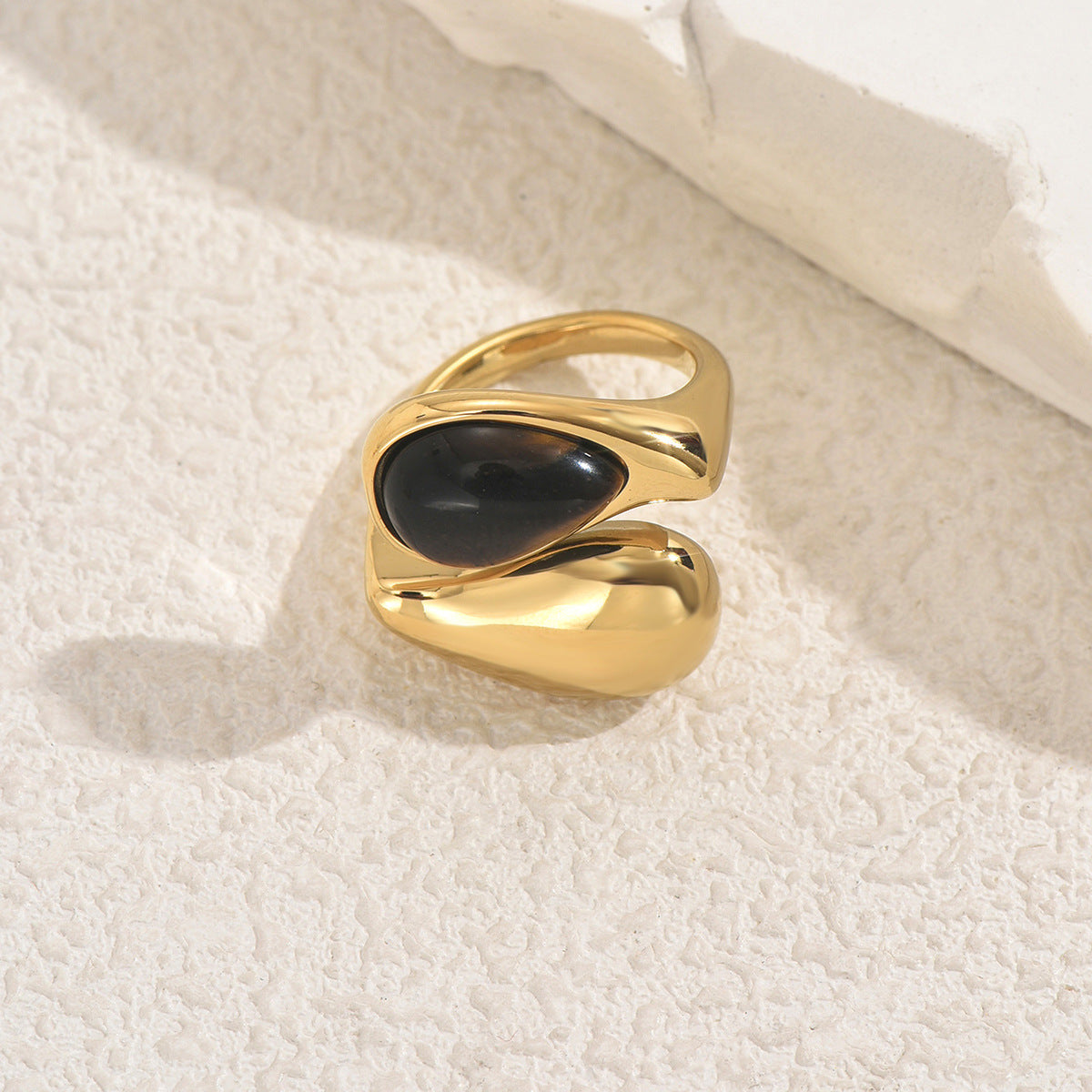 Anillo de Cobre con Incrustaciones de Perlas Geométricas y Diseño de Banda Abierta para Mujer, Anillo Llamativo Moderno y Versátil