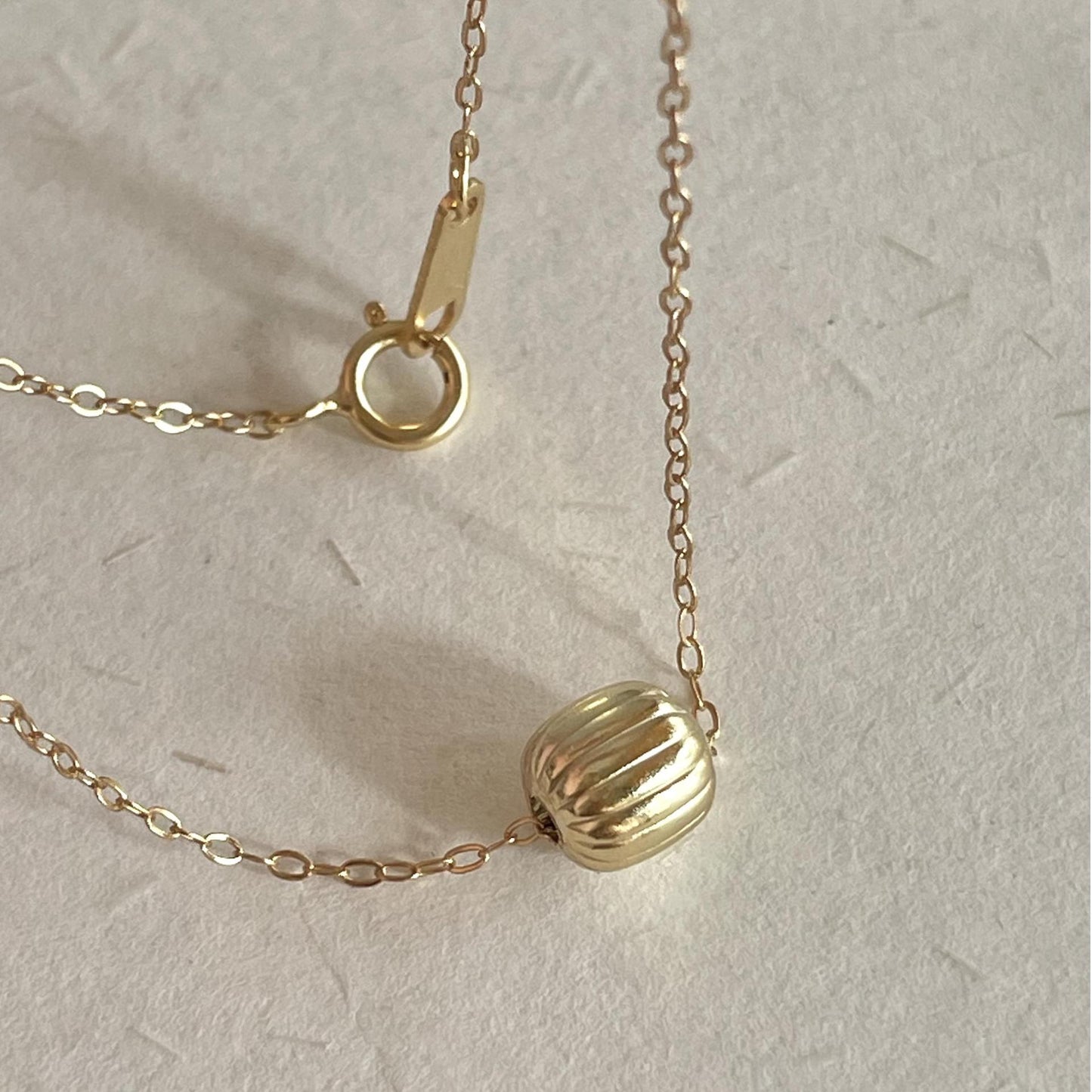 Collar minimalista geométrico de plata de ley 925 con circonitas cúbicas