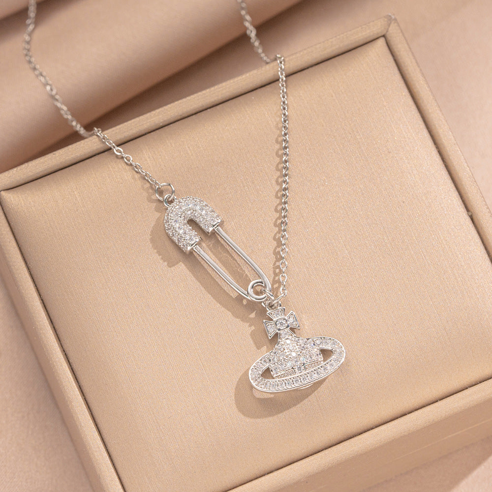 Luxury Saturn-Shaped Micro-Paved Rhinestone Titanium Steel Necklace for Women with Gold-Plated Finish and O-Chain