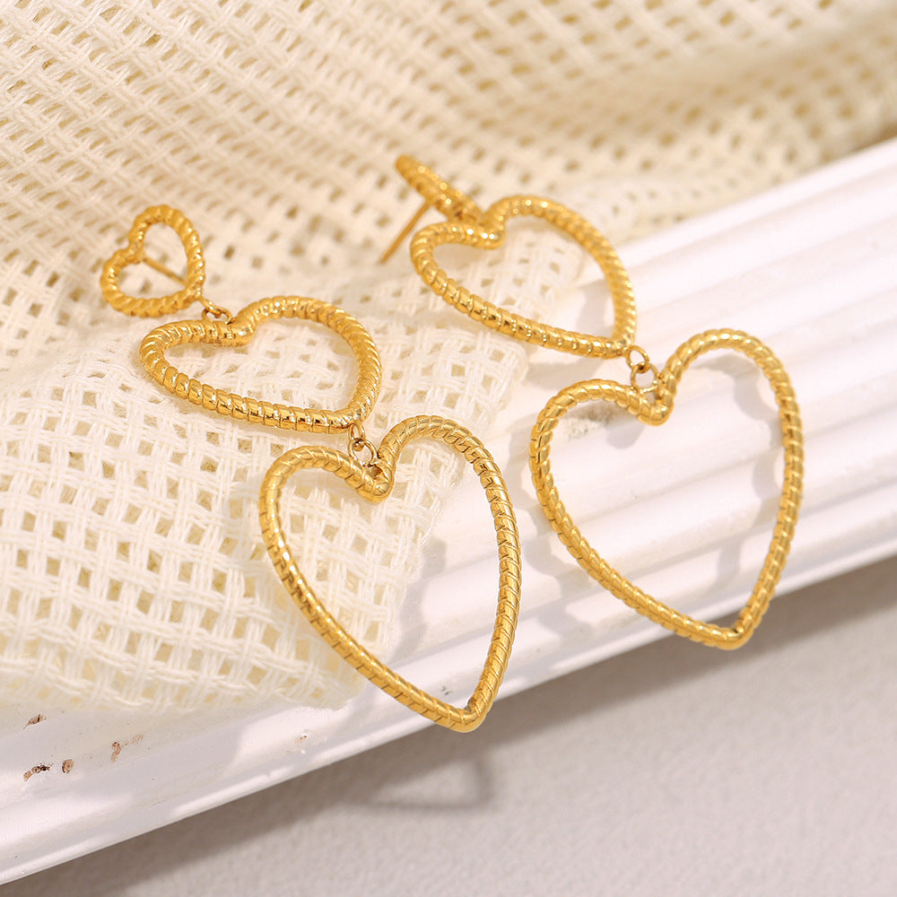 Fashionable Heart-Shaped Stainless Steel Earrings with 18K Gold Plating and Snake-Skin Texture