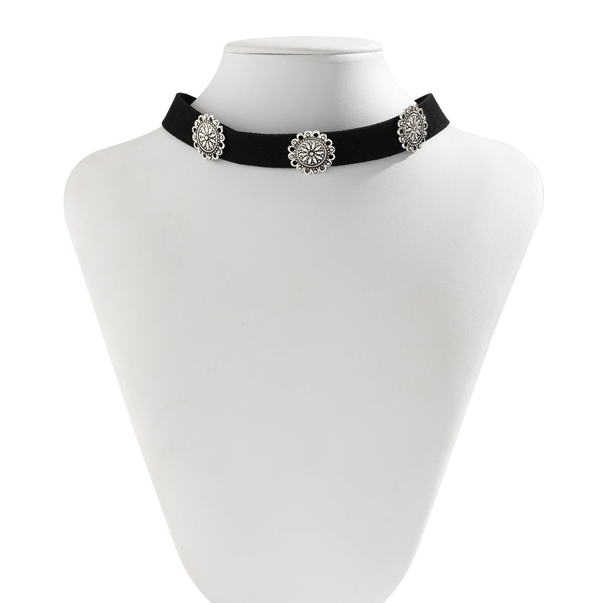 Collar Gargantilla Bohemio Vintage con Colgante de Disco Floral Geométrico con Flecos Metálicos y Aleación Chapada