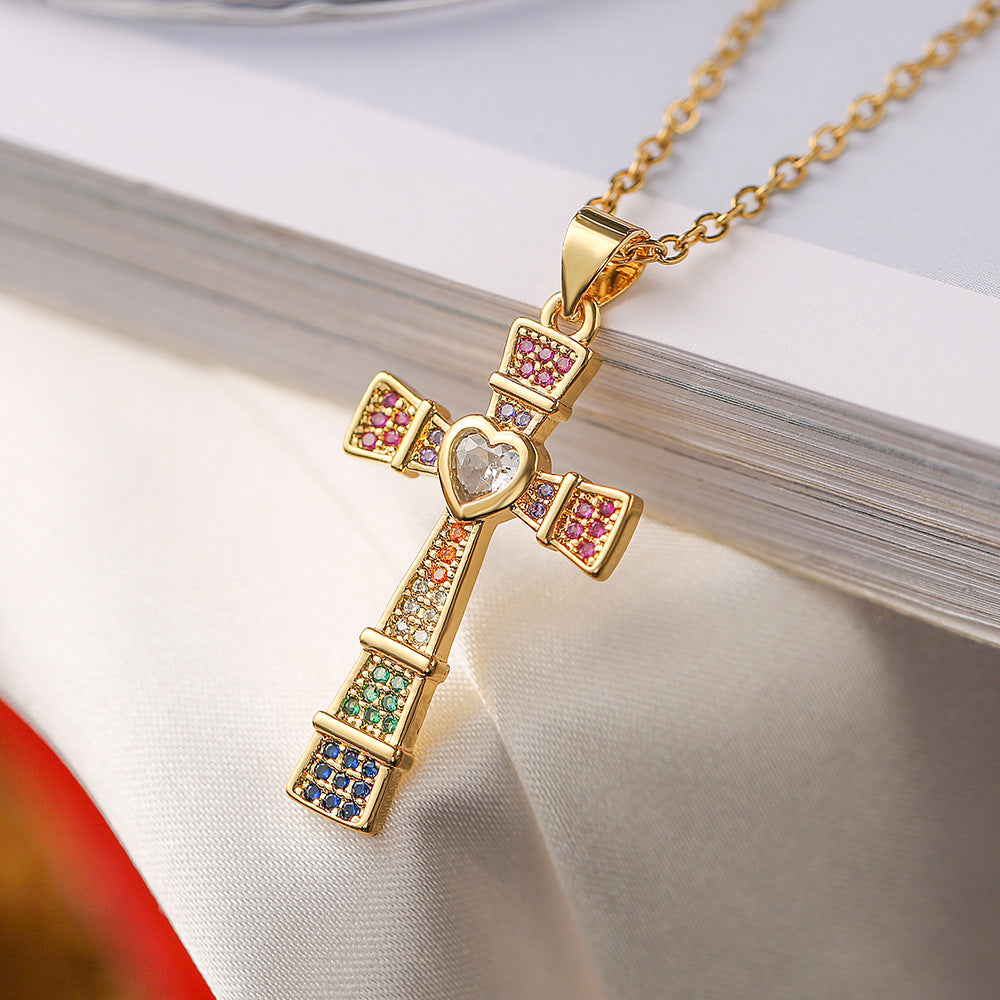 Collana con Pendente a Croce Geometrica da Donna Realizzata in Rame con Placcatura in Oro 18K e Intarsio in Zirconi