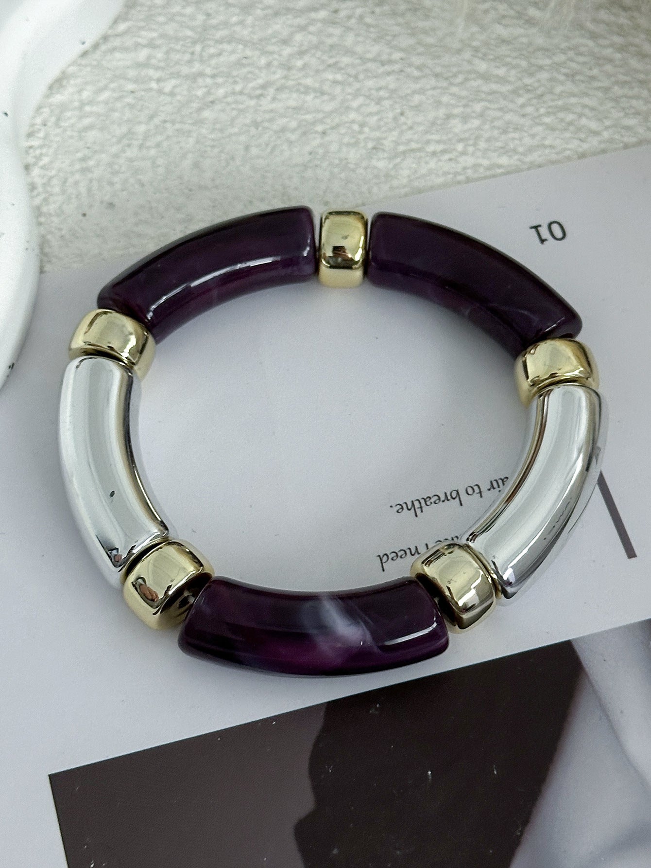 Set di bracciali vintage viola in acrilico con effetto goccia d'olio, gioielli alla moda con forme geometriche rotonde e quadrate