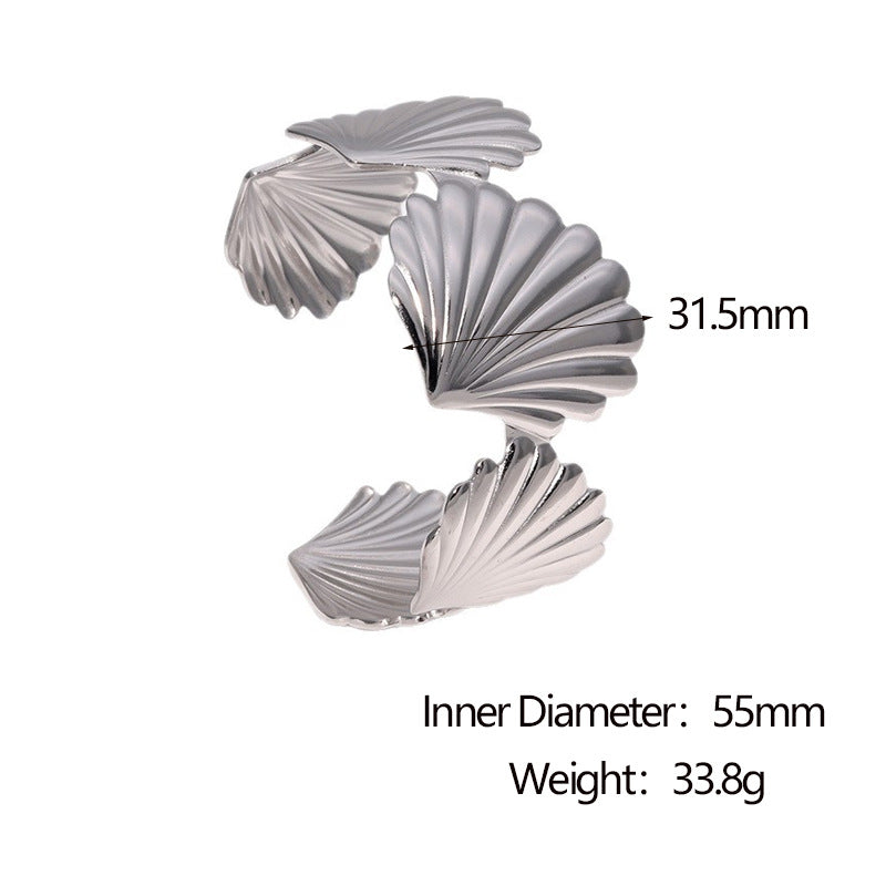 Bracciale Minimalista Elegante Regolabile a Maglie Larghe a Scallop in Acciaio Inossidabile da Donna con Finitura Placcata