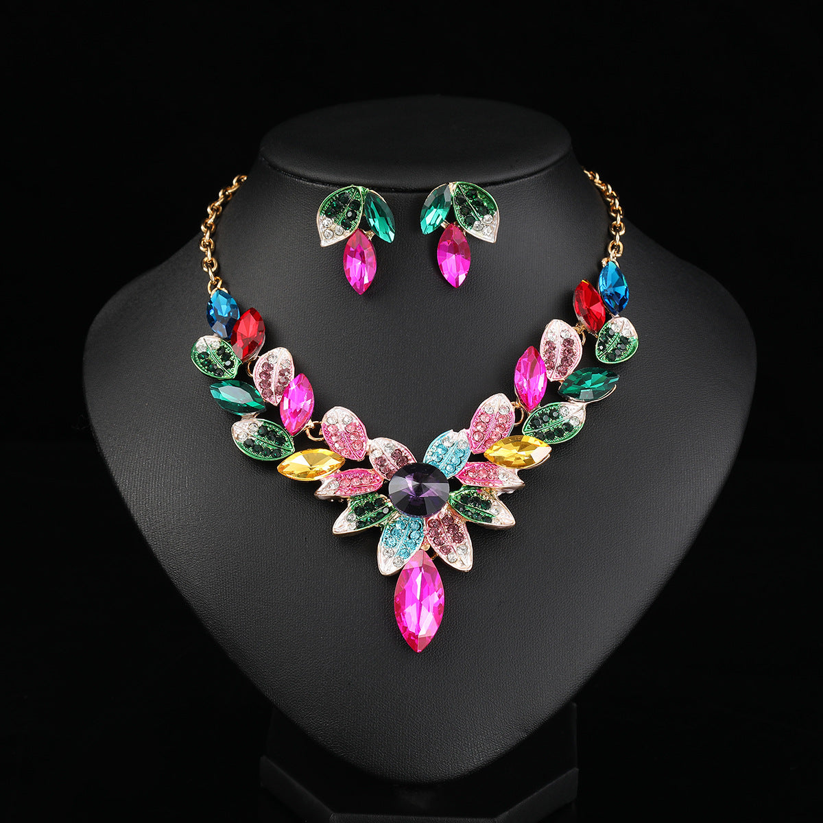 Set di collana in lega vintage esagerata con motivo floreale, pendente a tulipano e petalo, galvanizzato per donne, include orecchini abbinati