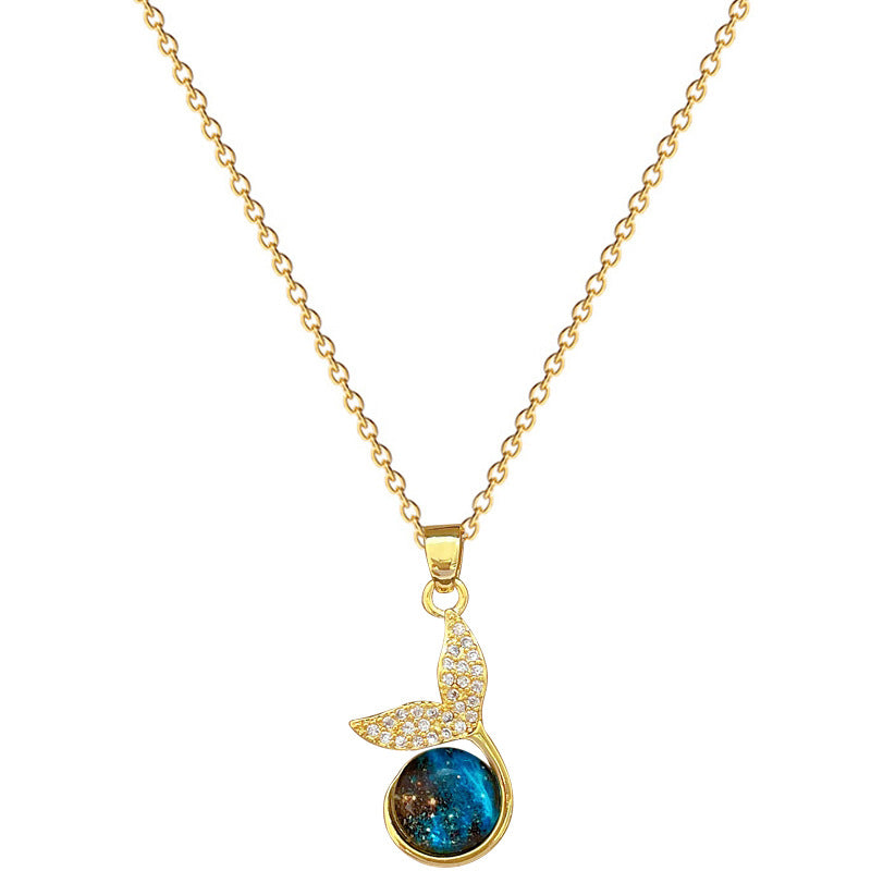 Collar de titanio con colgante geométrico de cola de sirena con cielo estrellado de lujo y diamantes de imitación para mujer y hombre