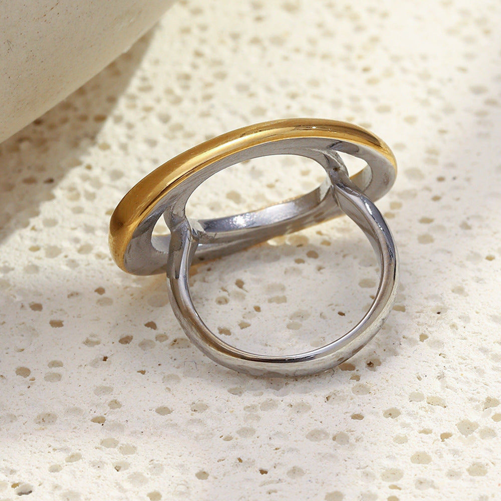 Anillo de acero inoxidable geométrico minimalista con chapado en oro de 18 quilates para mujer, banda ovalada de dos tonos