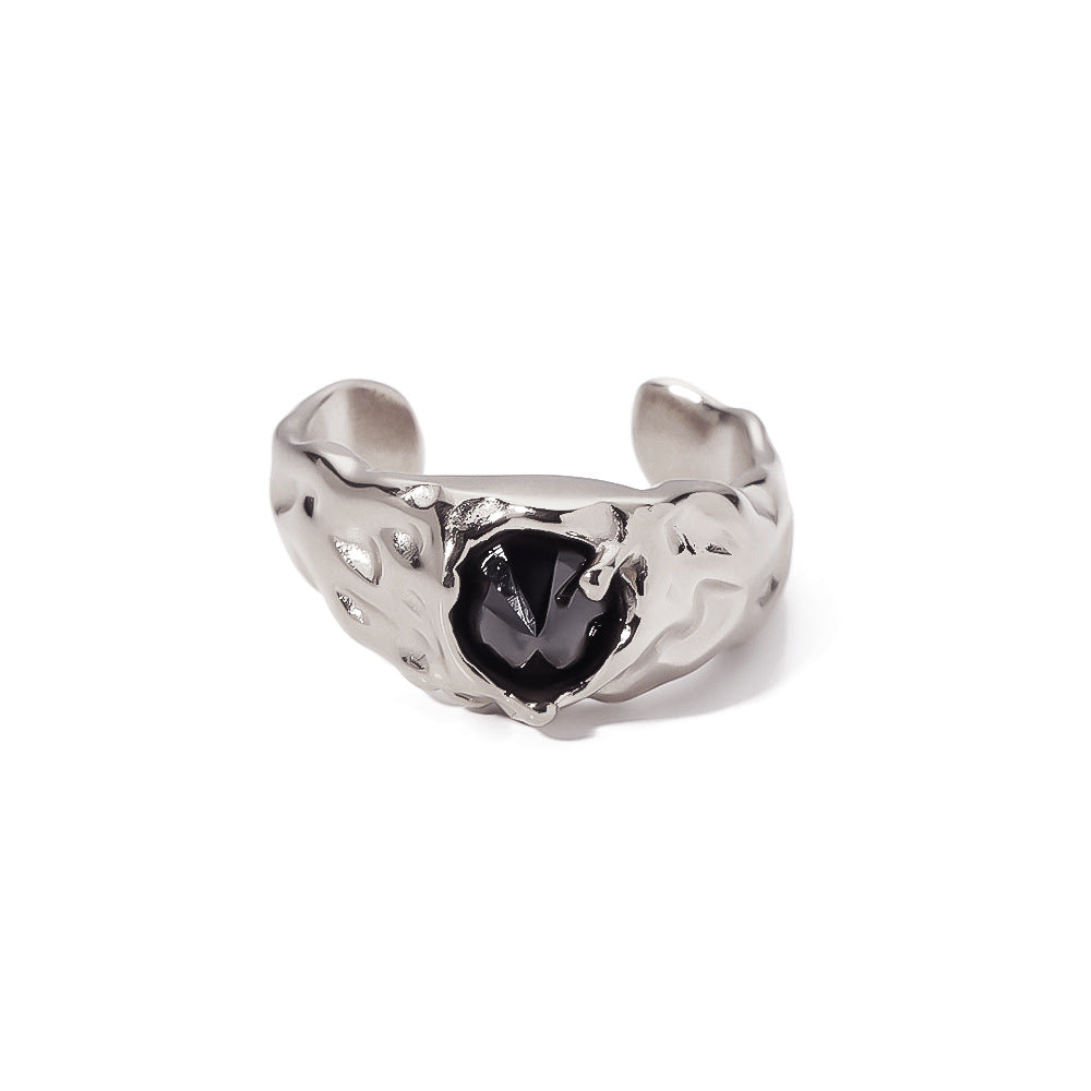Anello da donna minimalista geometrico in acciaio al titanio con placcatura in oro 18 carati e intarsio di zirconi