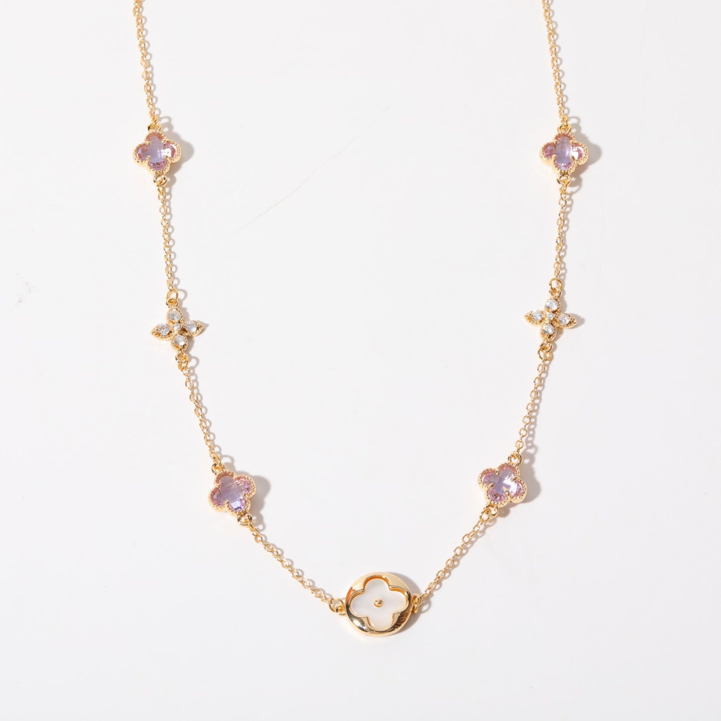 Collana vintage con ciondolo a trifoglio e fiocco di neve con intarsi in zircone su base in rame placcato in oro 18 carati, unisex
