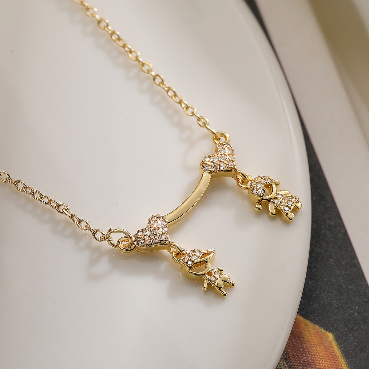 Minimalist Geometric Copper Pendant Necklace with Real Gold Plating and Zircon for Women