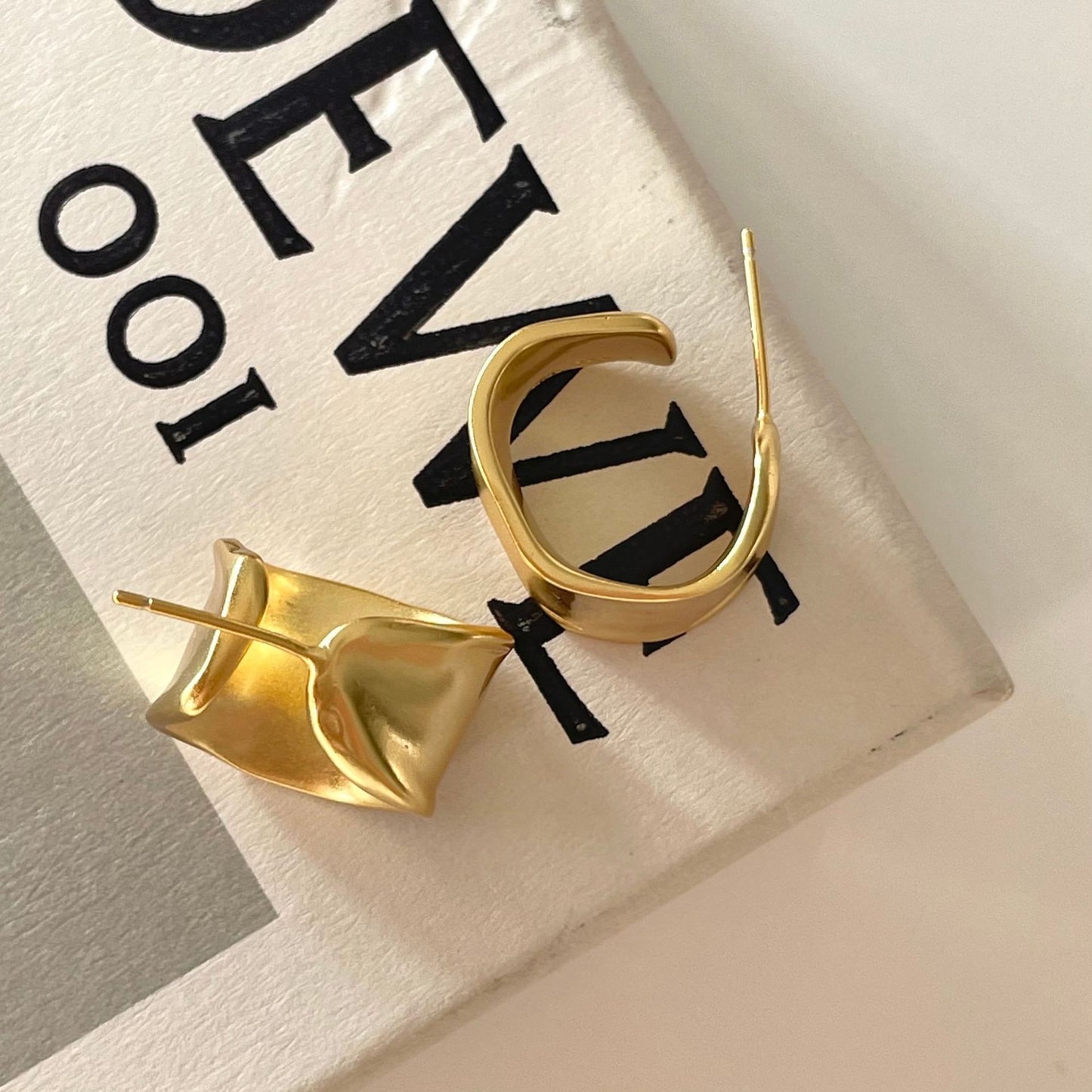 Minimalist Matte Silver Hoop Earrings with Micro-Pave Setting in 925 Sterling Silver