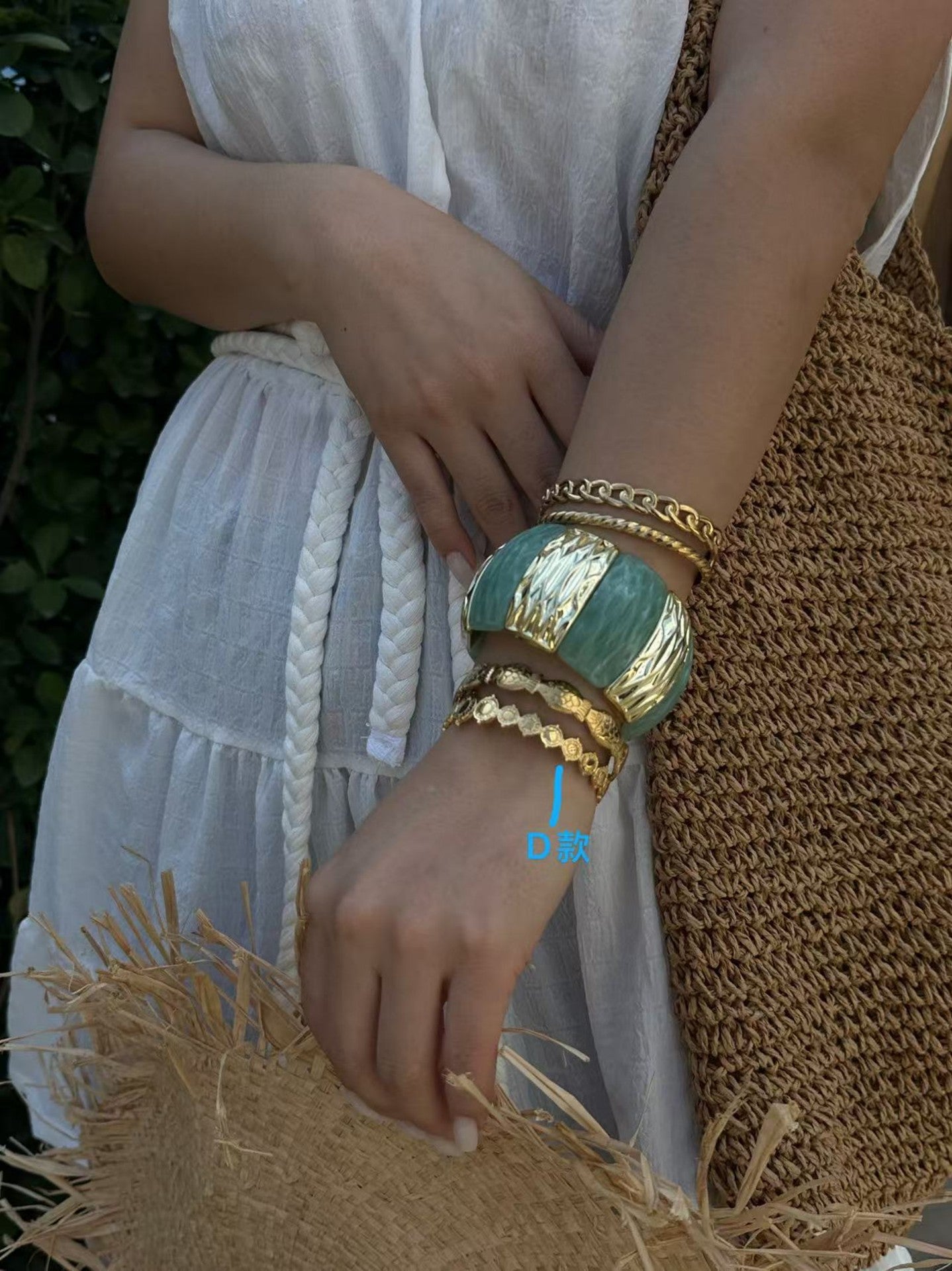 Minimalist Elegant Square Geometric Alloy Plated Bracelet with Elastic Cord