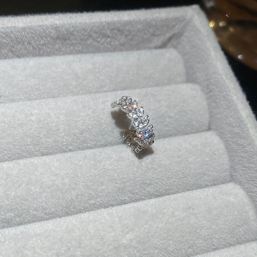 Orecchini a clip per donna minimalisti in zircone brillante rotondi a forma geometrica in rame, accessorio di lusso alla moda
