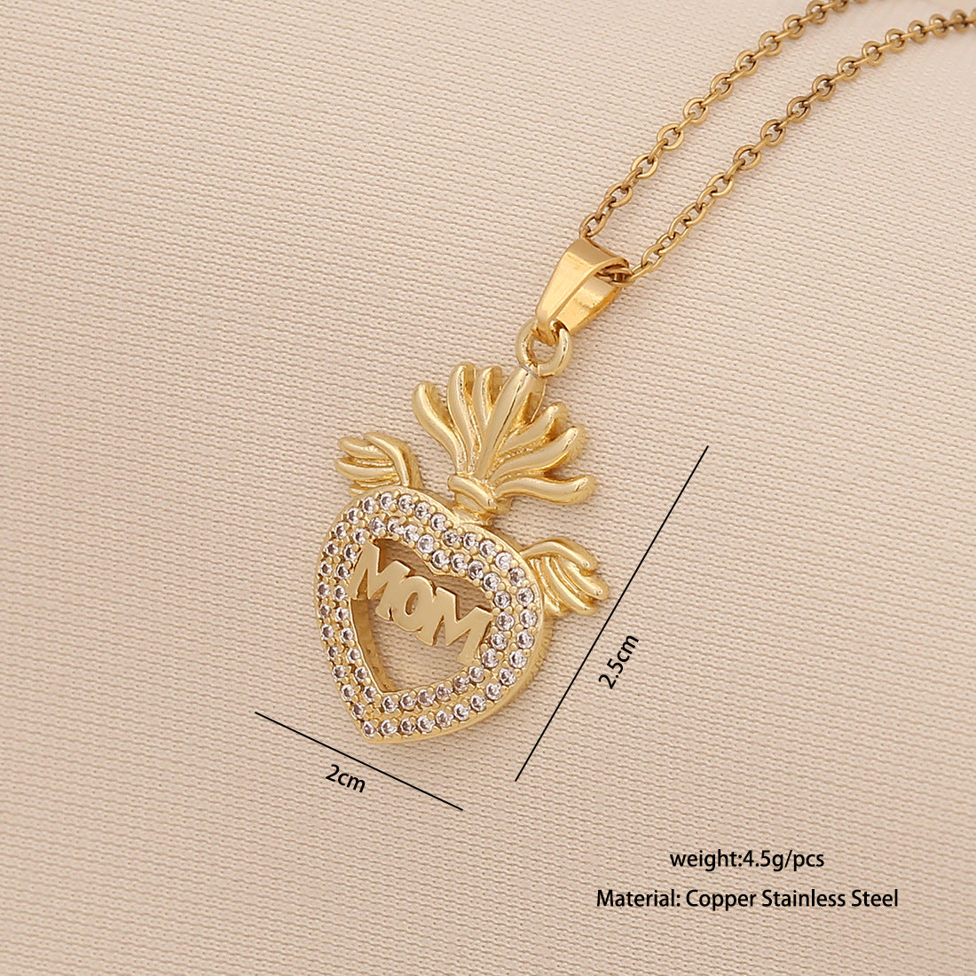 Minimalist Heart-Shaped Stainless Steel Necklace for Women with 'MOM' Letter Pendant and Delicate Clavicle Chain