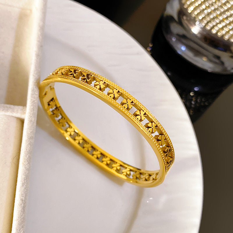 Luxury Paved Rhinestone Greek Key Hollow Clover Titanium Steel Bracelet for Women
