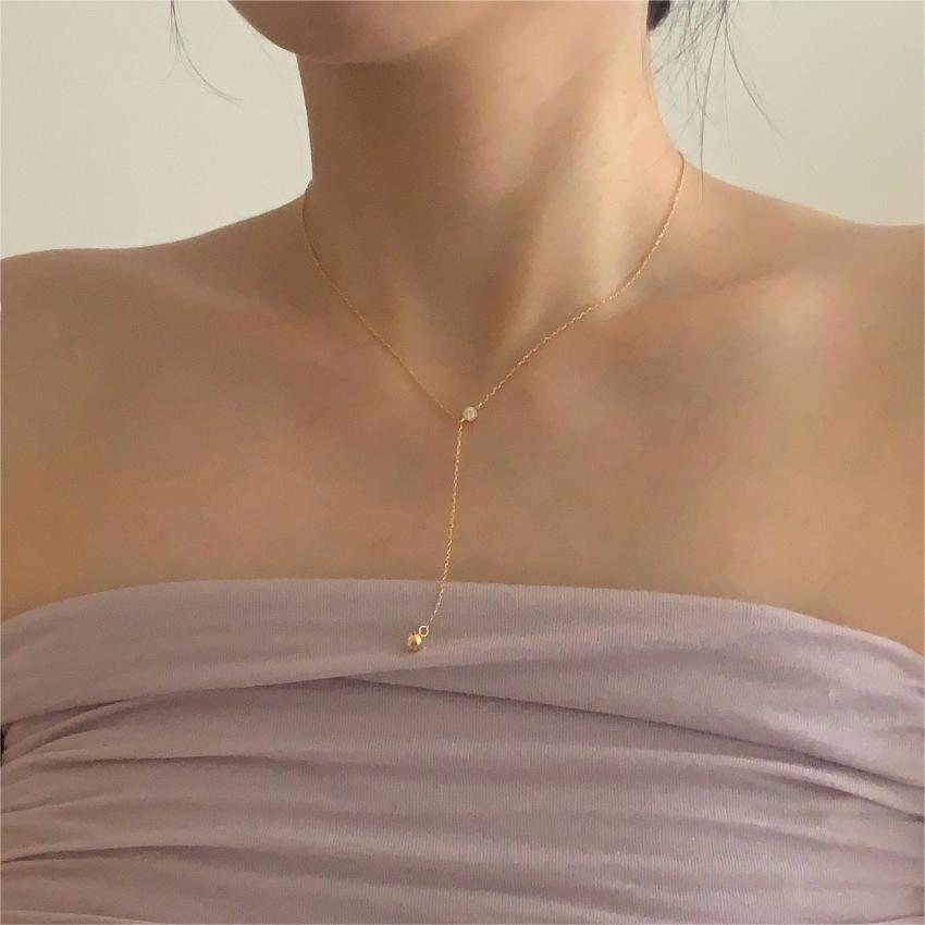 Collana con ciondolo a cuore minimalista in argento sterling 925 con zirconi cubici, catena regolabile