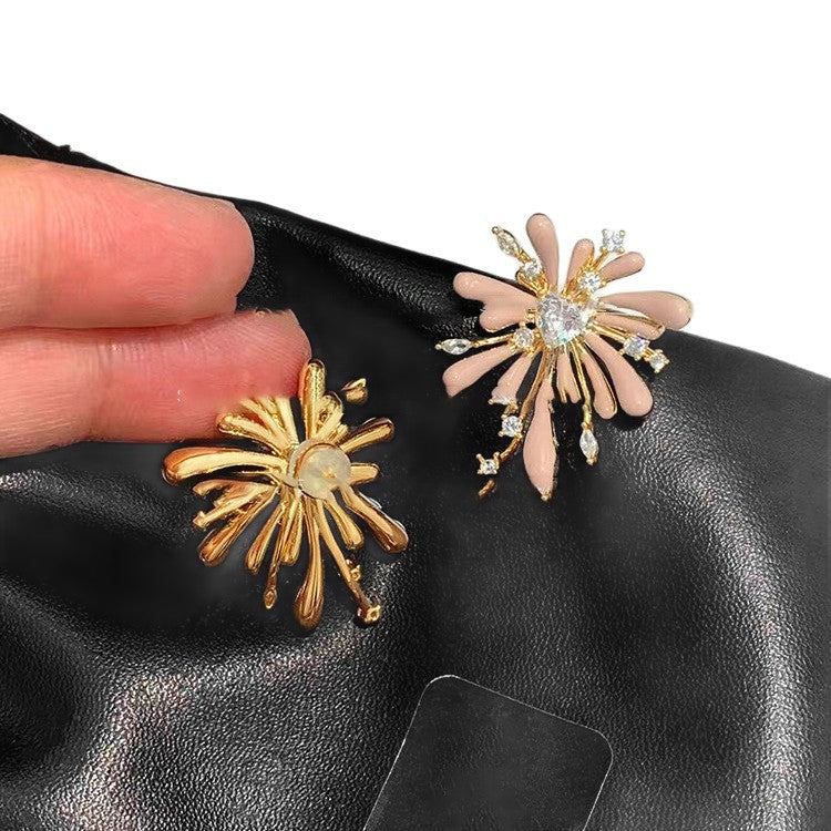 Pendientes de tuerca con forma floral de esmalte y circonita con diseño de fuegos artificiales, estilo "Old Money" vintage para mujer