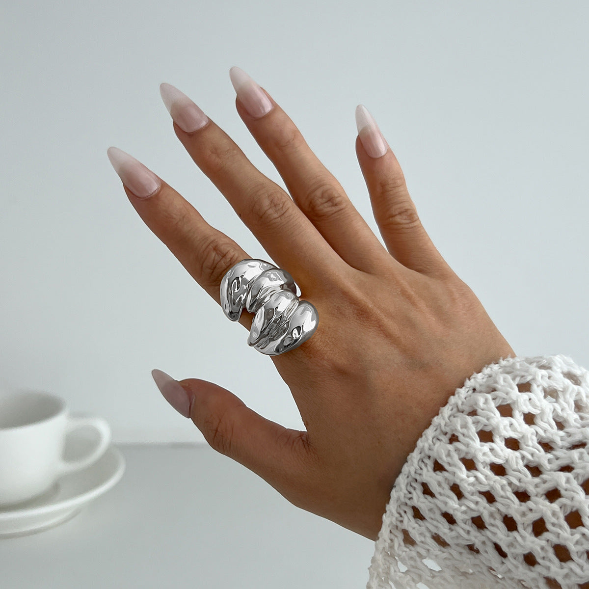 Minimalist Geometric Zinc Alloy Plated Irregular Ring for Women