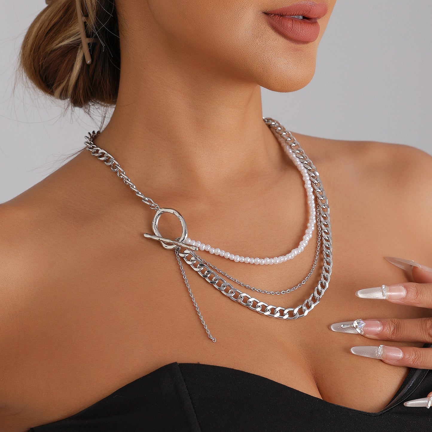 Fashion Geometric Alloy Plated Layered Necklace with Imitation Pearl Beads for Women