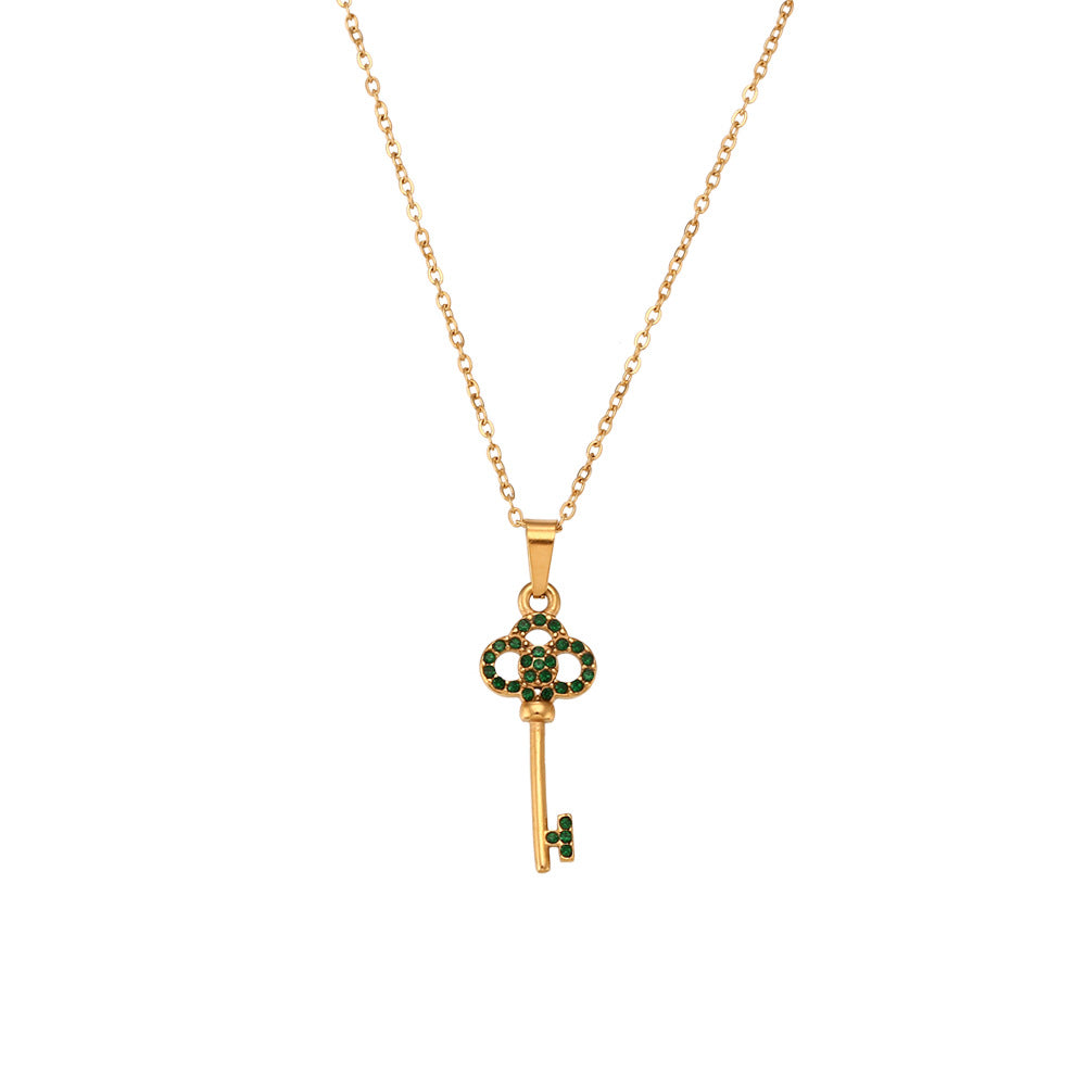 Collar con colgante en forma de llave de moda minimalista de acero de titanio con diseño calado antiguo y acabado galvanizado