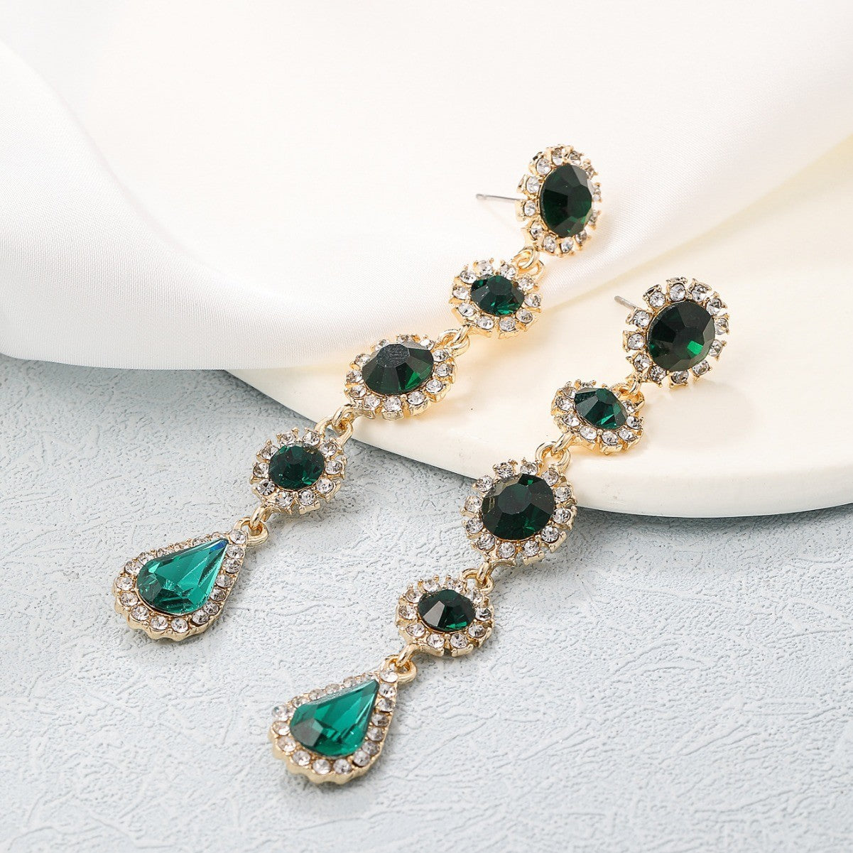 Pendientes colgantes geométricos de estilo barroco vintage con diamantes de imitación para mujer con postes de acero inoxidable