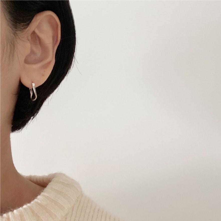 Minimalist Geometric Letter-Shaped 925 Sterling Silver Stud Earrings with Gold Plating for Women