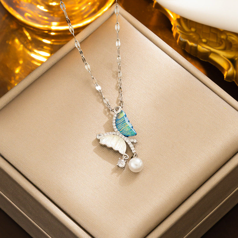 Minimalist Asymmetrical Butterfly Pearl Necklace for Women in Titanium Steel with Electroplated Finish