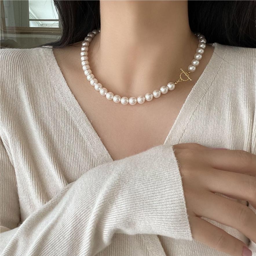 Minimalist Star-Shaped 925 Sterling Silver Pearl Necklace with Plated Finish for Women