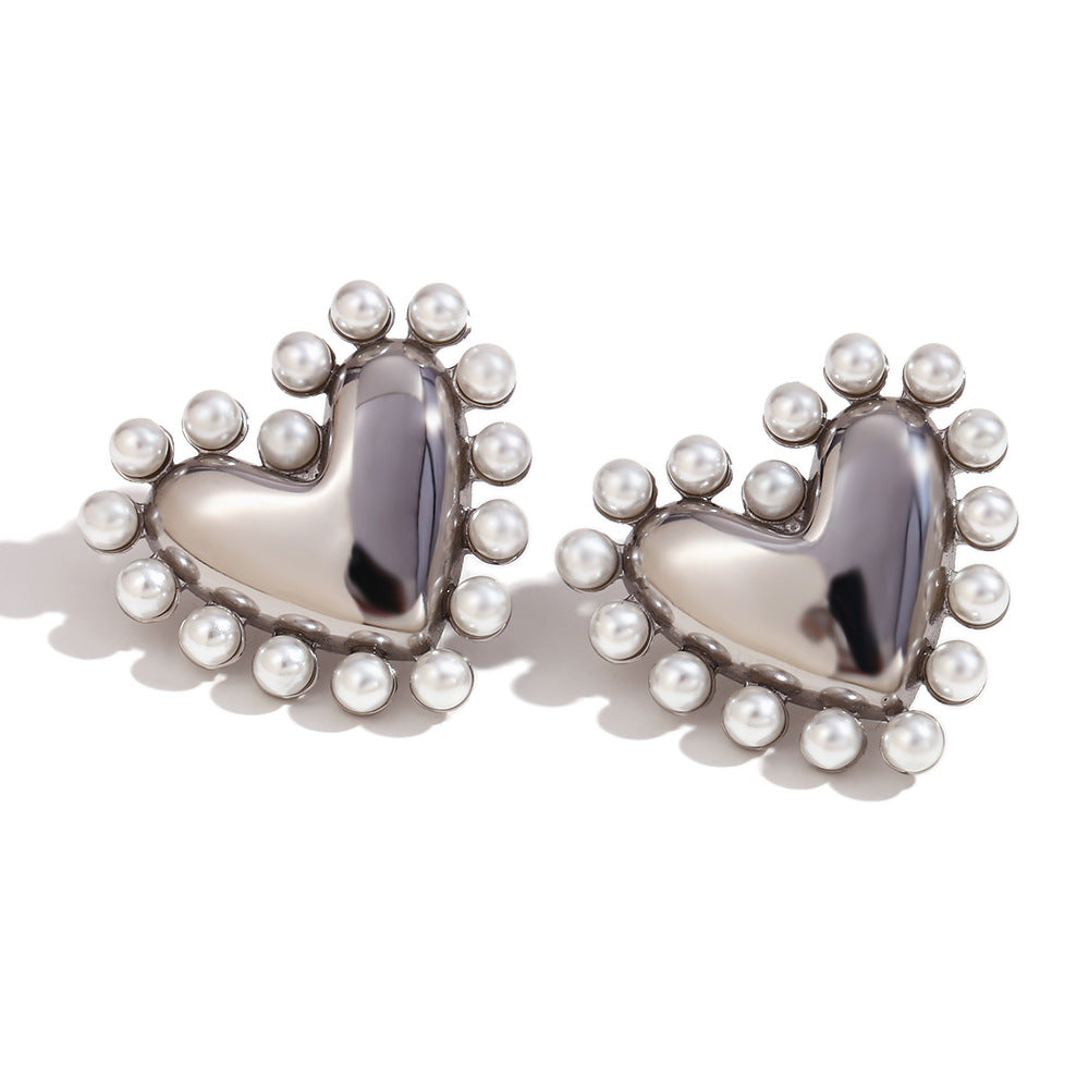 Vintage Style Heart-Shaped Stainless Steel Earrings with 18K Gold Plating and Pearlized Finish for Women