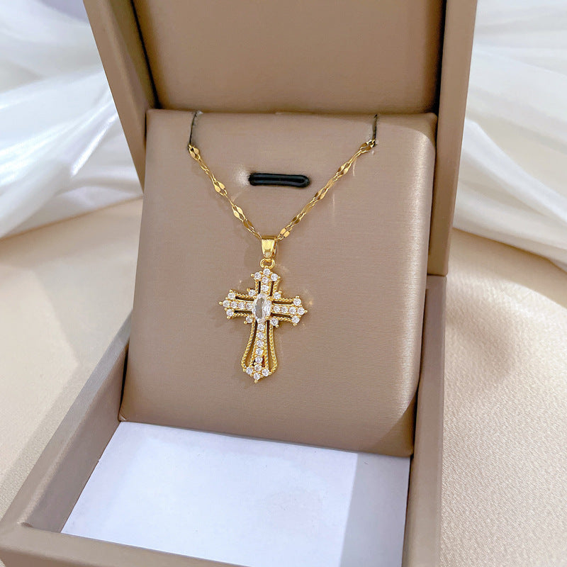 Collana in Stile Cartone Animato con Cuore in Acciaio al Titanio con Pendente in Rame e Intarsio di Strass per Donne e Uomini