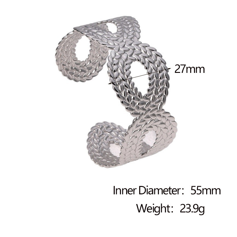Minimalist Hollow-Out Stainless Steel Bracelet for Women with Infinity Symbol Design Plated Titanium Steel Luxury Fashion Accessory