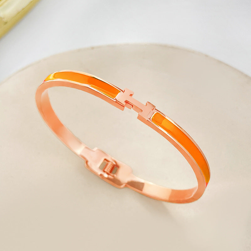 H Letter Drip Oil Plated Titanium Steel Bracelet