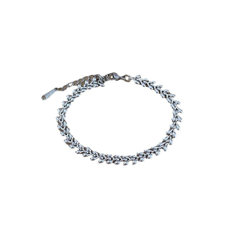Minimalist Titanium Steel Wheat Ear Chain Bracelet for Women with Gold Plating and Wavy Texture Design