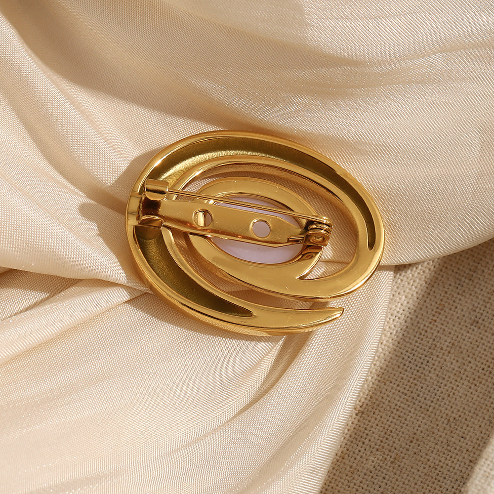 Spilla Minimalista Geometrica a Conchiglia e Perla in Acciaio Inossidabile Placcato Oro 18K da Donna