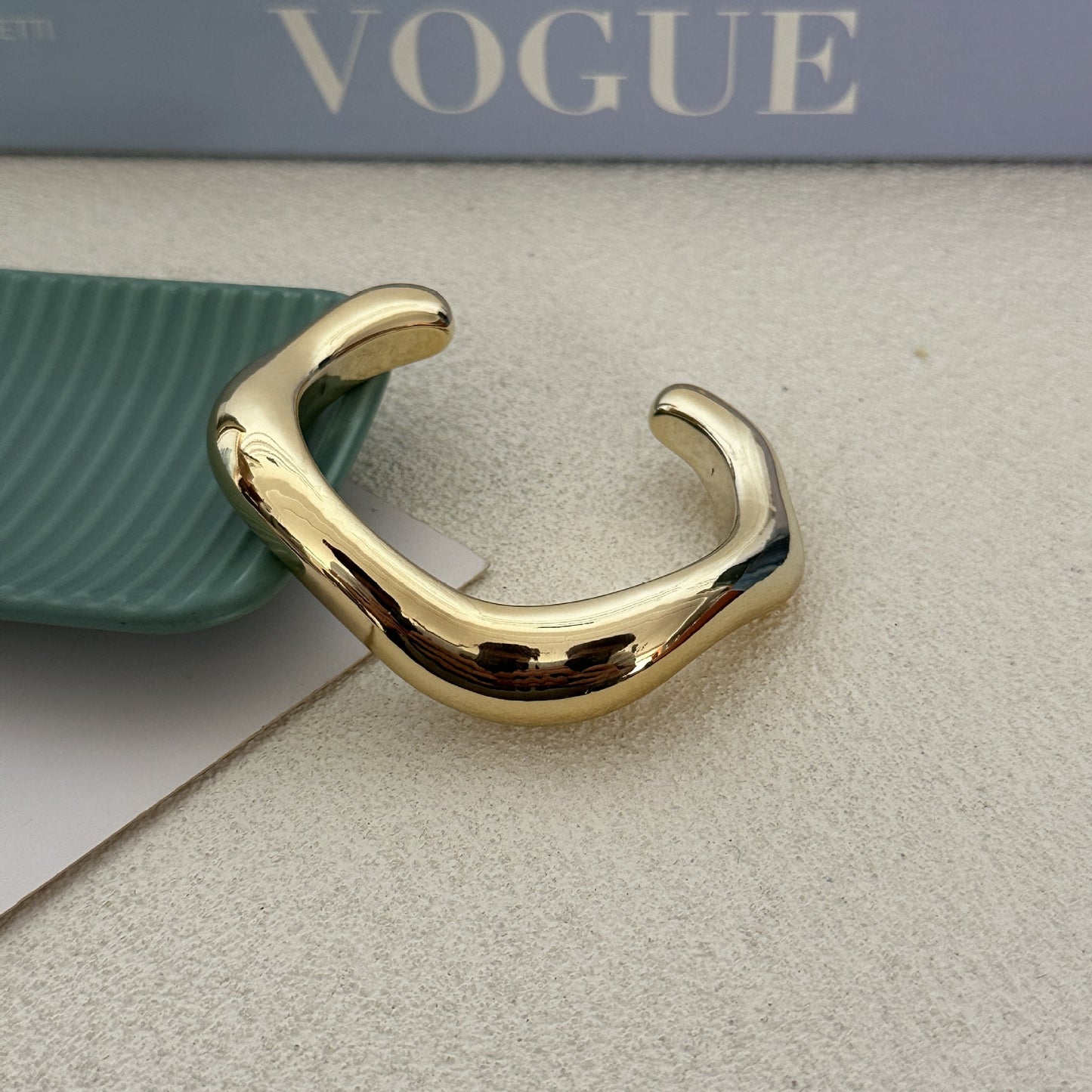 Bracciale in lega placcato olio con gocce geometriche di lusso