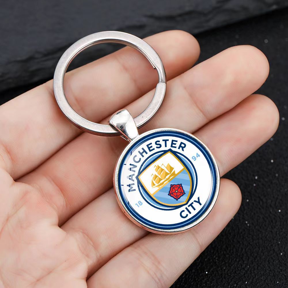 Minimalist Zinc Alloy Keychain with Team Crest Pattern