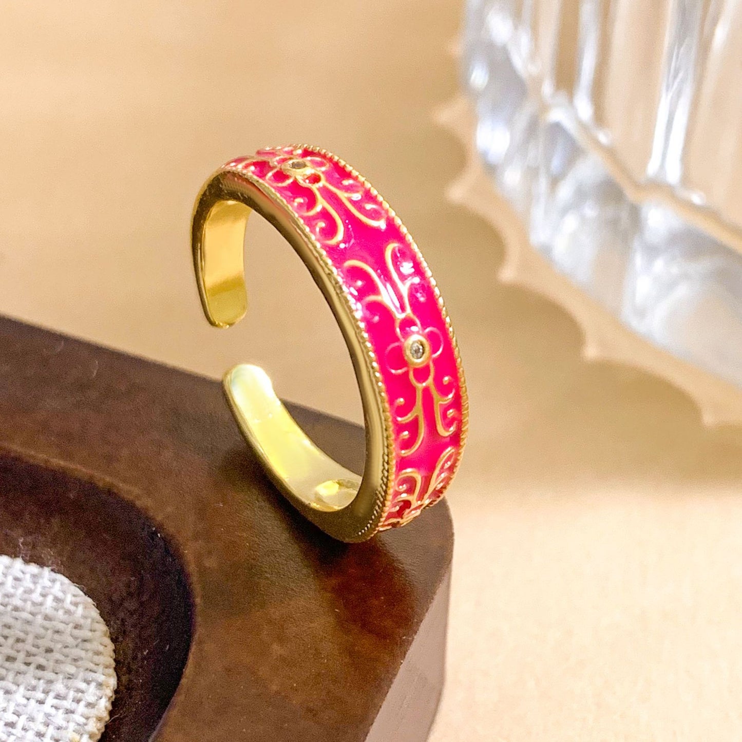 Vintage Sweet Gold Plated Brass Ring with Ethnic Patterns for Women