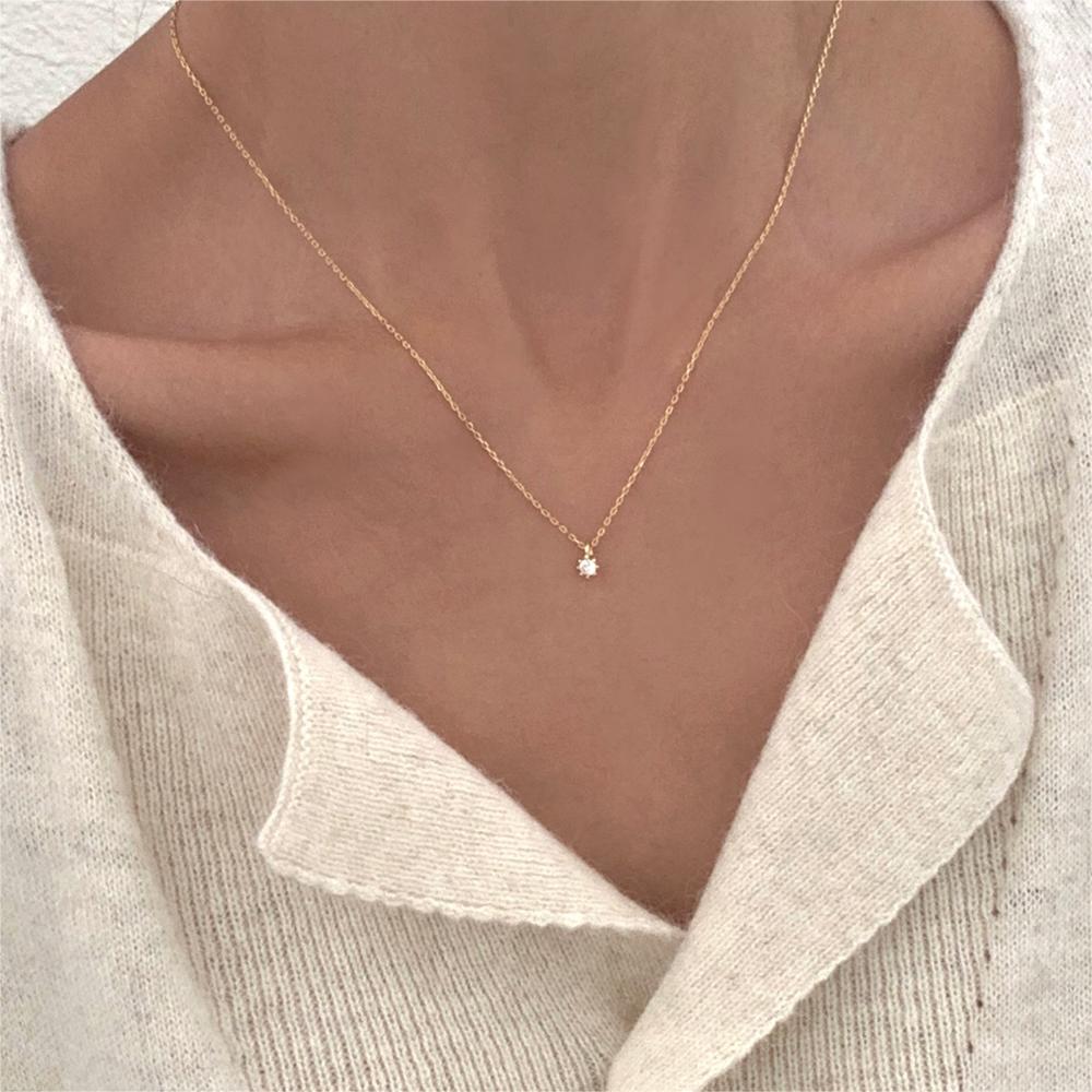 Collana con ciondolo a tulipano geometrico minimalista in argento sterling 925 placcato oro su catena snake