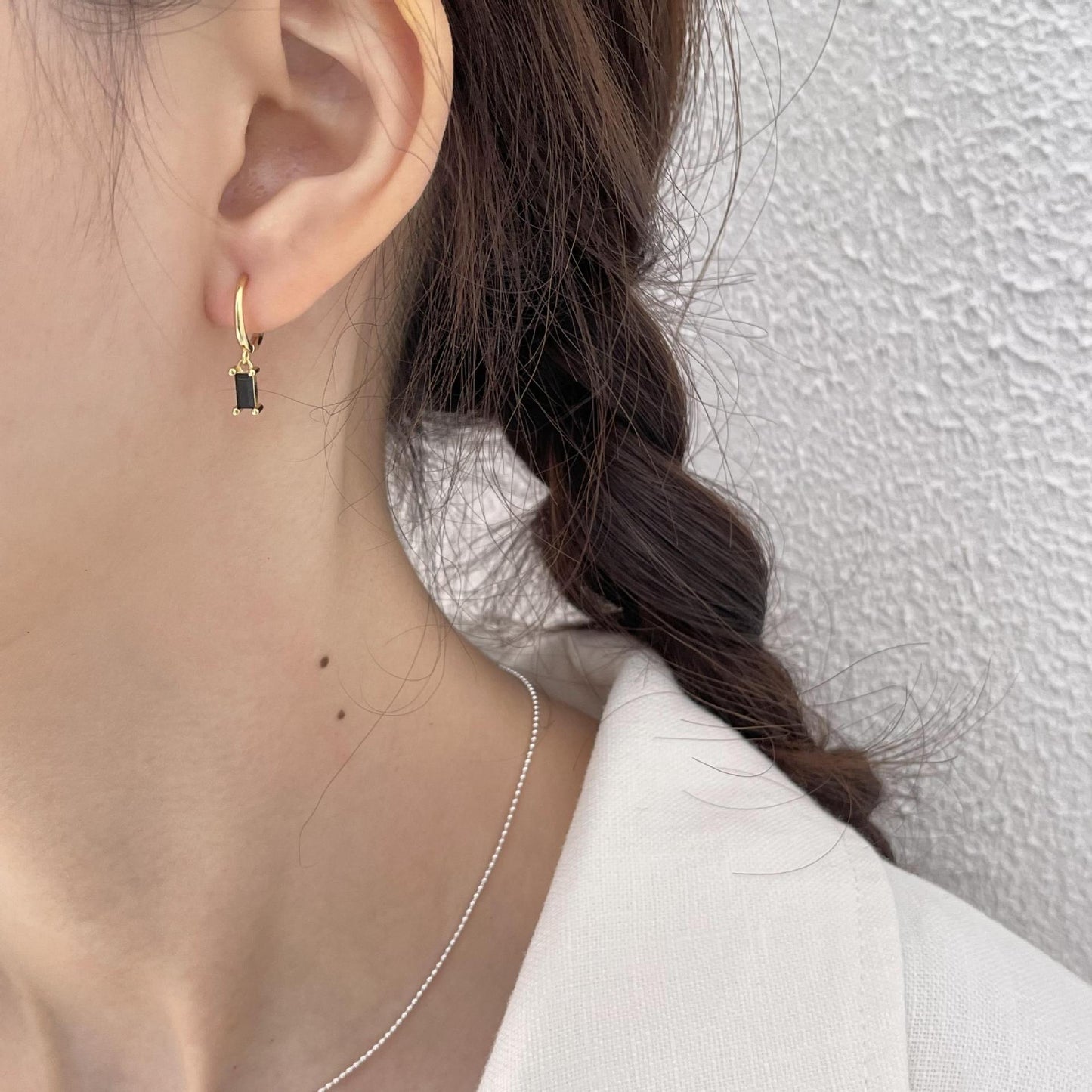 Pendientes de aro minimalistas de plata de ley 925 con circonita cúbica para mujer
