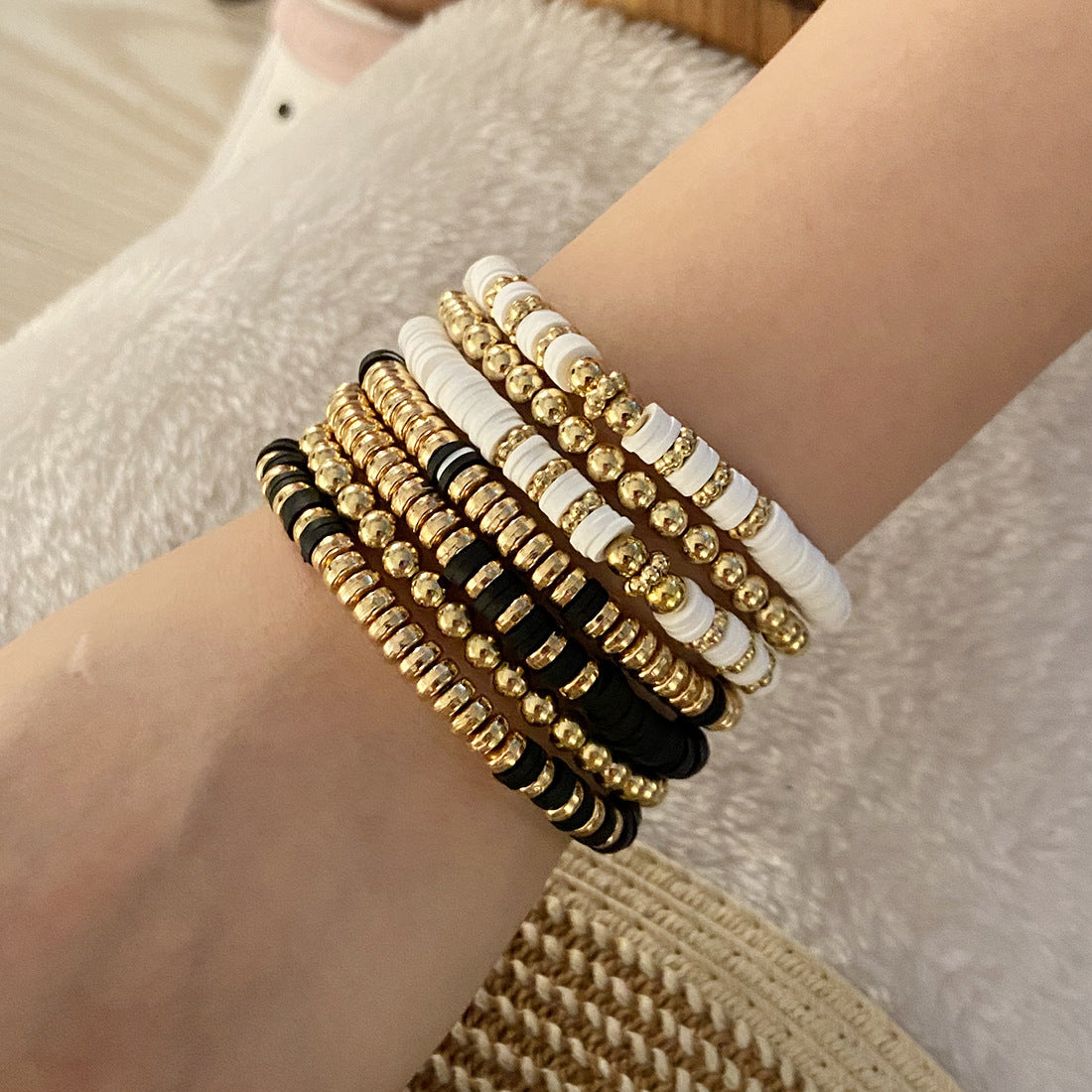 Bracciale da donna in argilla polimerica e perline, stile bohémien, fatto a mano