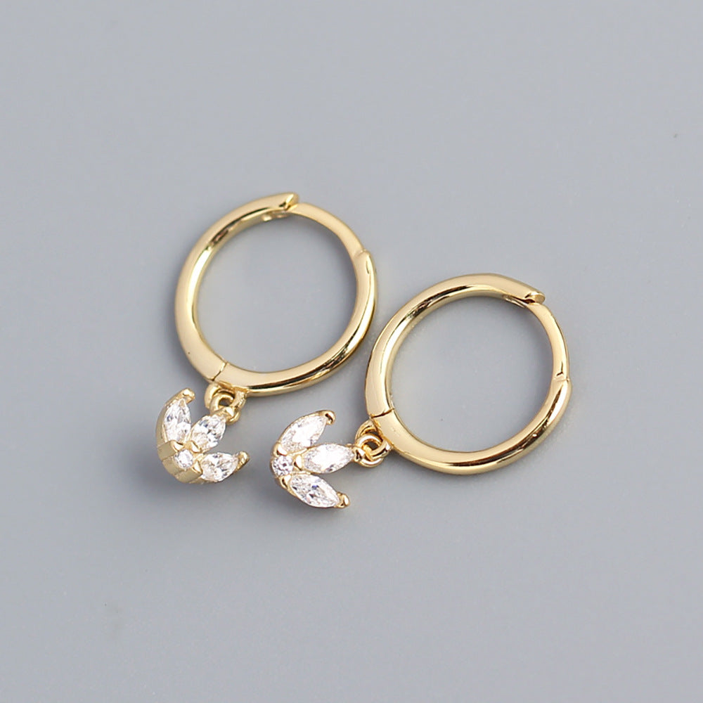 Orecchini a Cerchio Minimalisti Eleganti in Argento Sterling 925 con Corona Geometrica e Zirconi Marquise