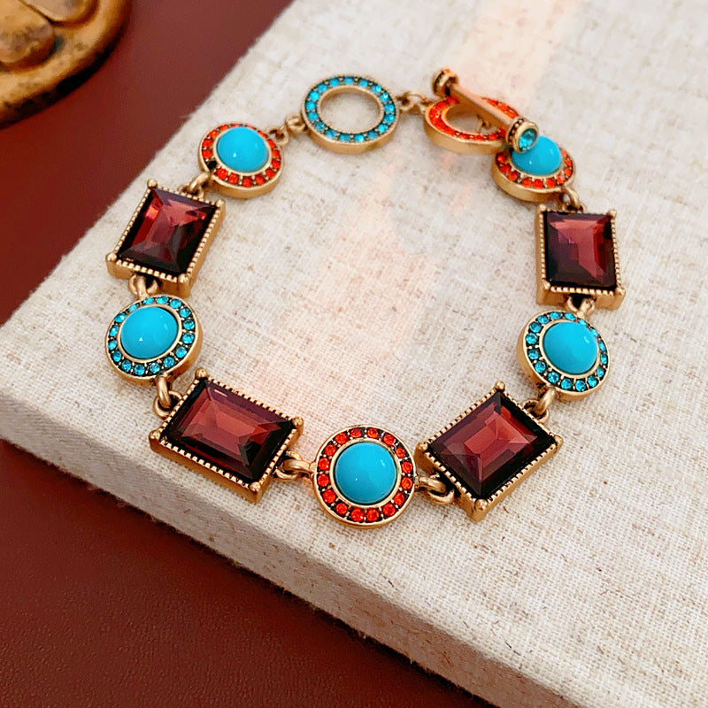Vintage Style Geometric Pendant Earrings and Bracelet Set in Alloy with Rhinestone Inlay and Plated Finish for Women