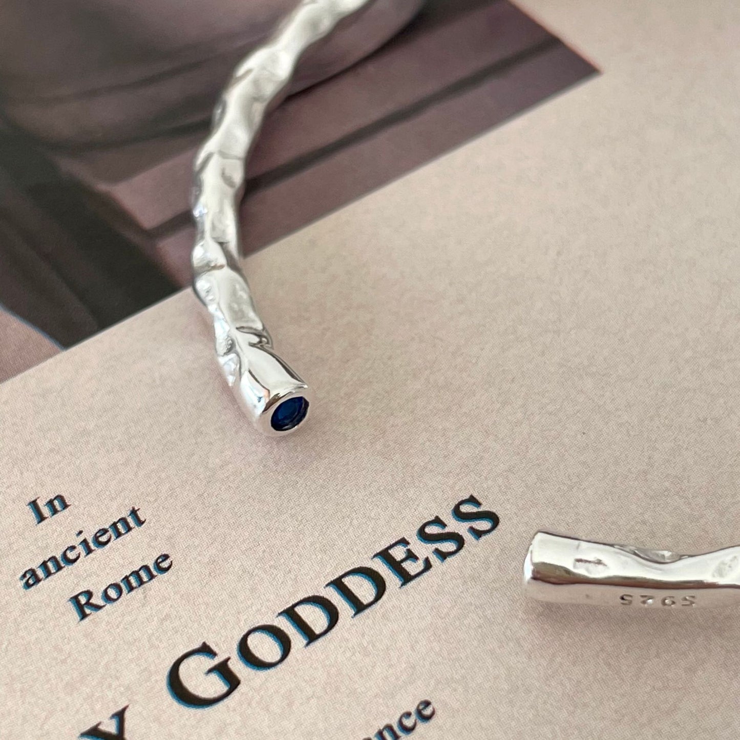 Pulsera geométrica irregular de plata de ley 925 mate para mujer, accesorio de moda minimalista y moderno