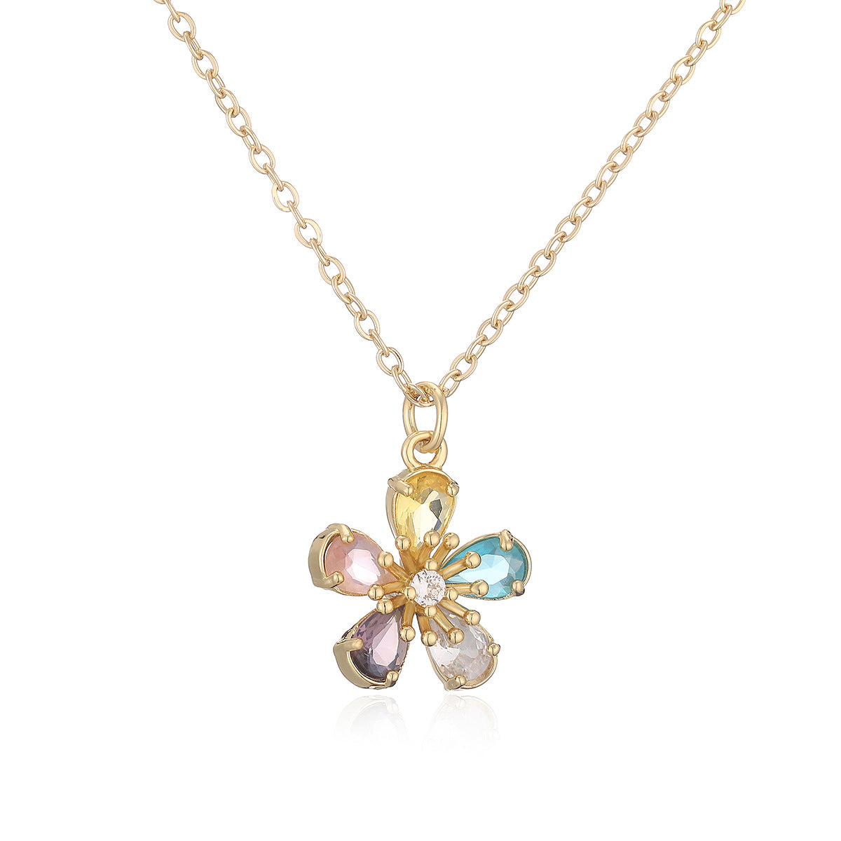 Minimalist Gold Plated Brass Heart Flower Cubic Zirconia Pendant Necklace for Women