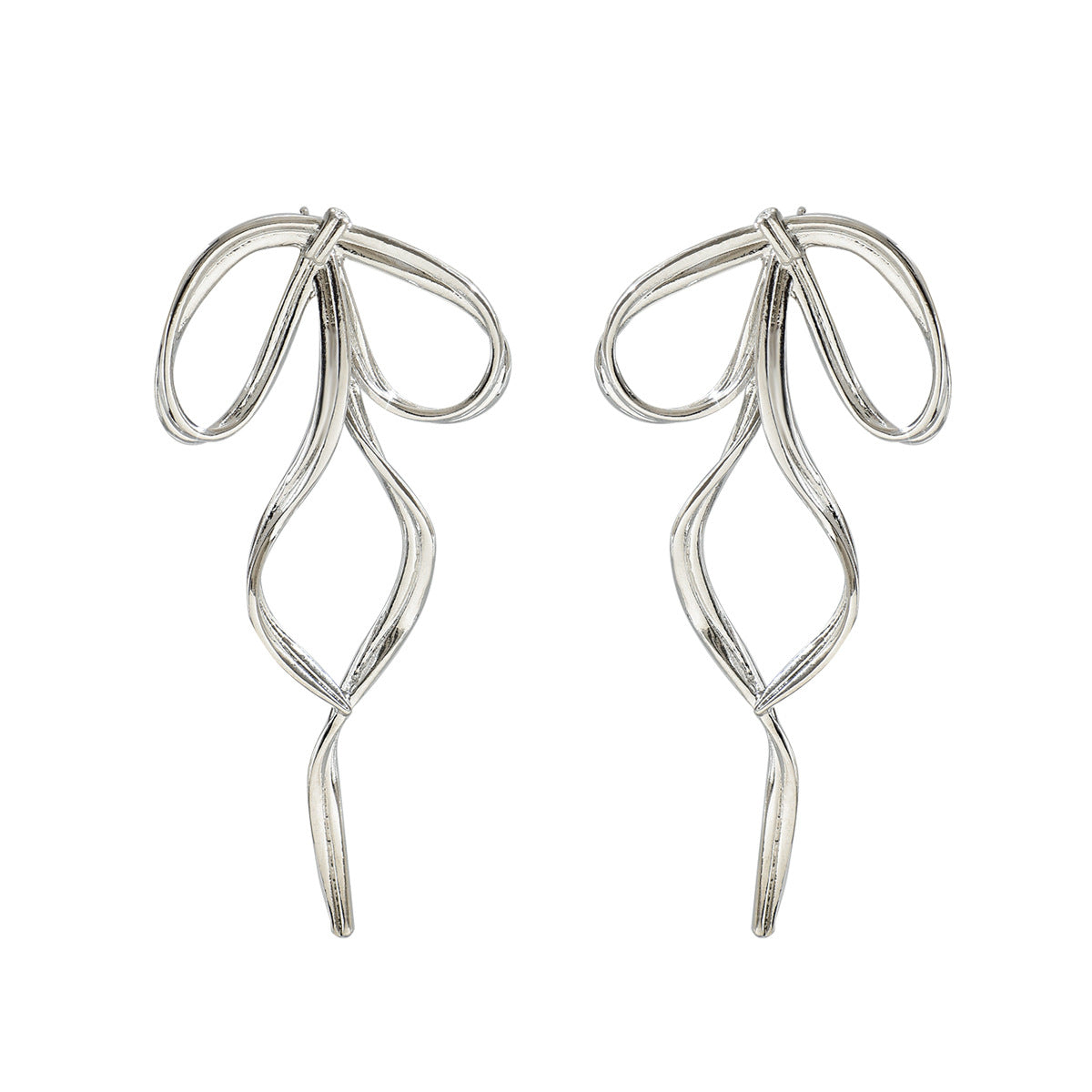 Pendientes de aleación con forma de lazo estilo dulce bosque con acabado chapado para mujer