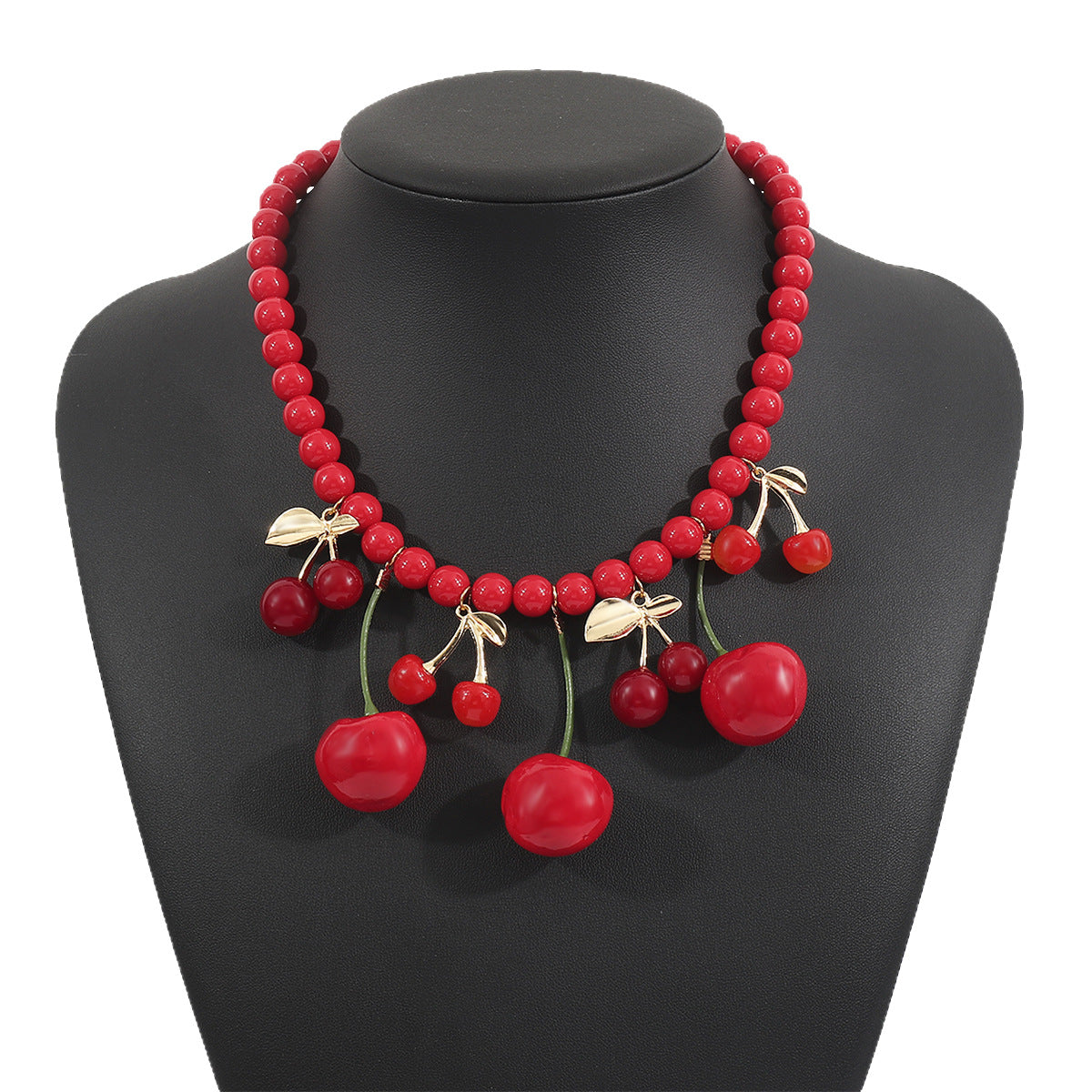 Dulce y fresco collar con colgante de cereza y cadena de cuentas para mujer