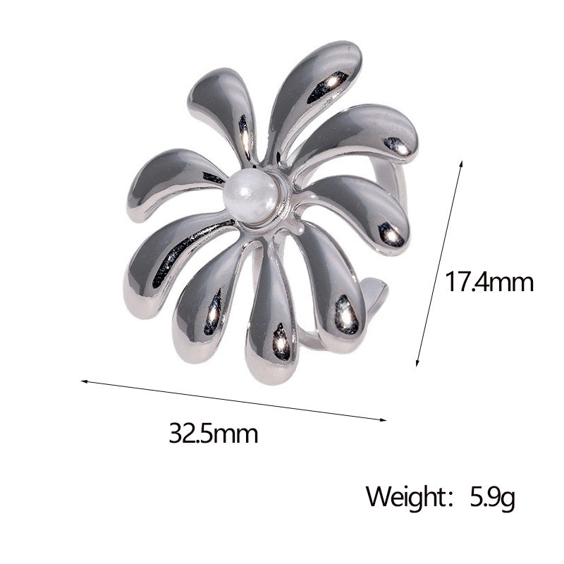 Minimalist Floral Open-End Adjustable Ring for Women Made of Stainless Steel with 18K Gold Plating